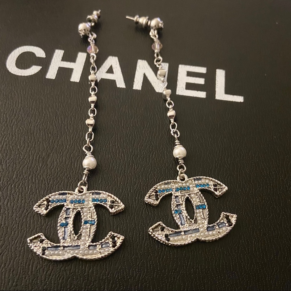 Blue crystal Chanel CC earring drop